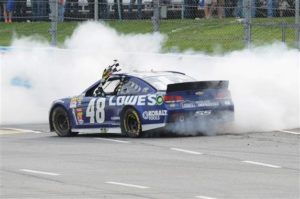 jimmie-johnson-martinsville-nascar-april-2013