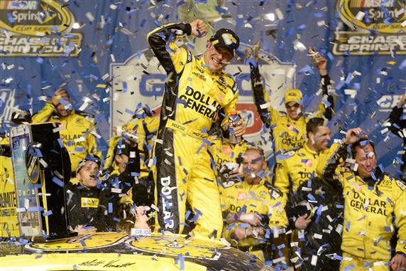 Read more about the article Sprint Cup | Matt Kenseth wins first Chase race at Chicagoland