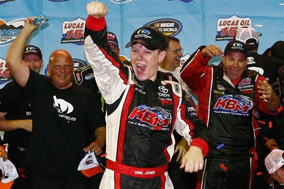 Read more about the article Camping World | Erik Jones Becomes Youngest Winner