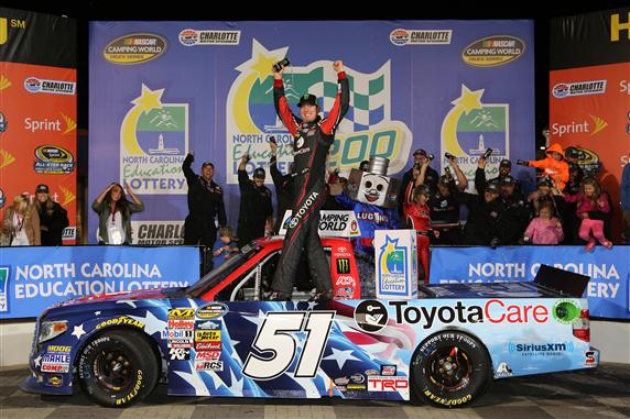 Read more about the article Camping World | Kyle Busch takes fourth consecutive truck series win