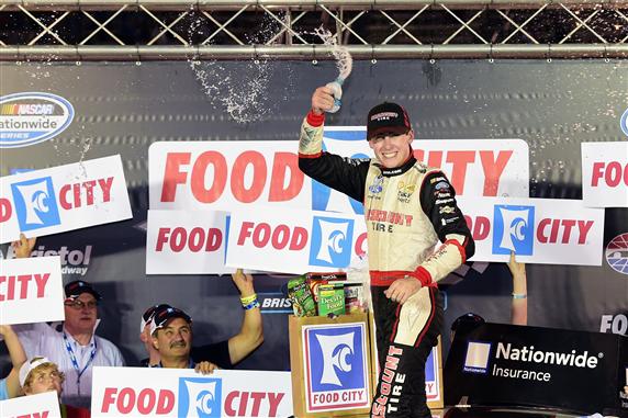 Read more about the article Nationwide | Stout restart gives Ryan Blaney Nationwide Series win at Bristol