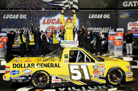 Read more about the article Camping World | Kyle Busch overcomes adversity to win Chicagoland truck race