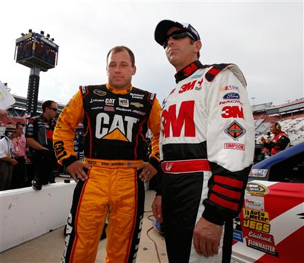 Read more about the article Biffle, Newman Advance Despite Bowyer’s Efforts