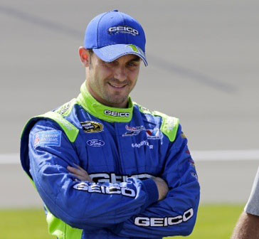 Read more about the article Casey Mears’ Time to Kick Back