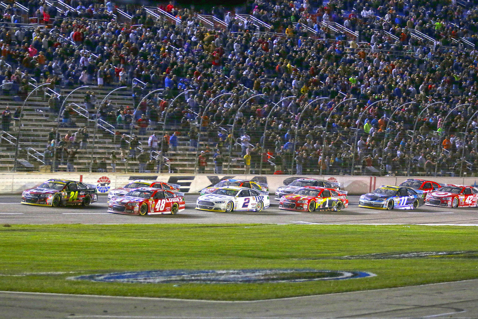 Read more about the article Race Preview: Will Fireworks Fly at Texas?