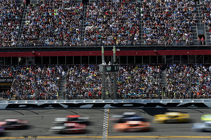 Read more about the article The Daytona Track Primer — Schedule, History, Info