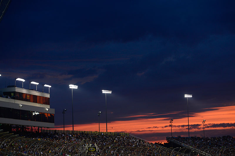Read more about the article I’m Just Sayin’: Richmond Should Scrap Night Racing