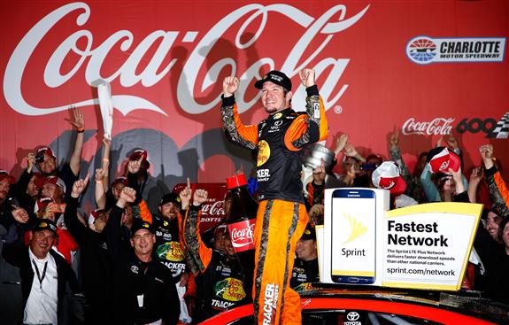 Read more about the article Truex’s luck turns with dominating win in Coca-Cola 600