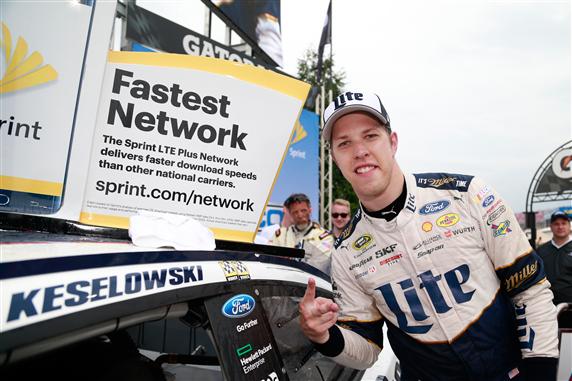 Read more about the article Brad Keselowski takes checkers in action-filled Talladega race