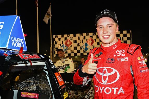 Read more about the article Bell takes thrilling Truck Series win at Gateway Motorsports Park