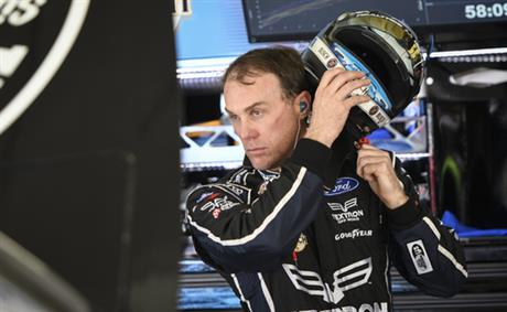 Read more about the article Just Sayin’: Harvick Is No Longer ‘The Closer’