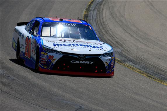 Read more about the article Ryan Preece finds Victory Lane at Iowa in pressure-packed performance